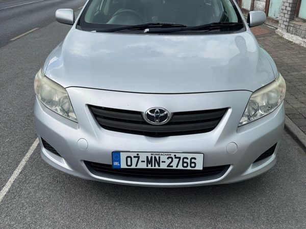 Toyota Corolla Saloon, Petrol, 2007, Silver