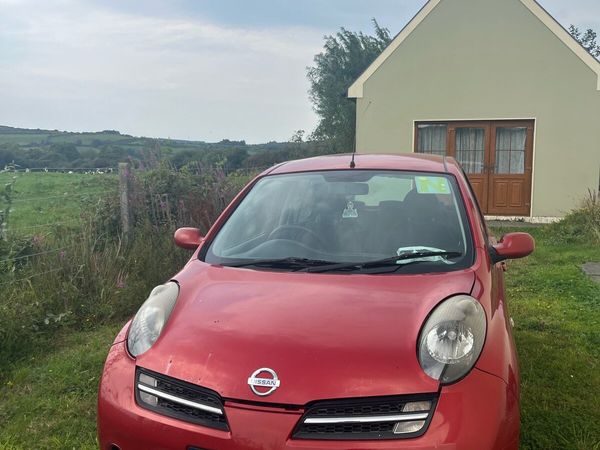 Nissan Micra Hatchback, Petrol, 2006, Red