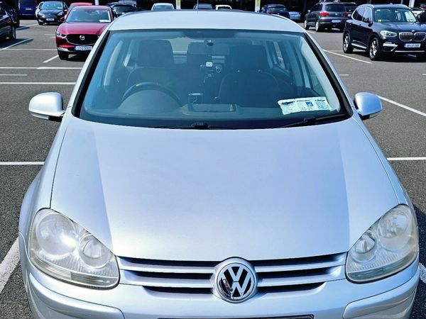 Volkswagen Golf Hatchback, Petrol, 2006, Silver