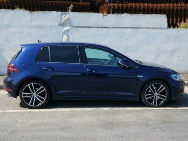 Volkswagen Golf Hatchback, Diesel, 2019, Blue