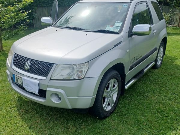 Suzuki Grand Vitara SUV, Petrol, 2007, Silver