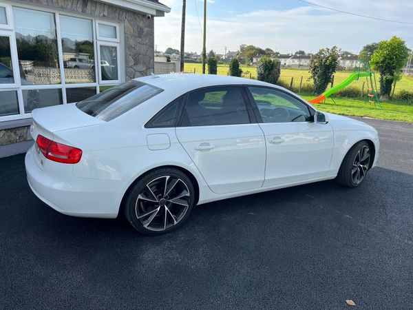 Audi A4 Saloon, Diesel, 2015, White