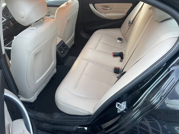 BMW 3-Series Saloon, Diesel, 2015, Black