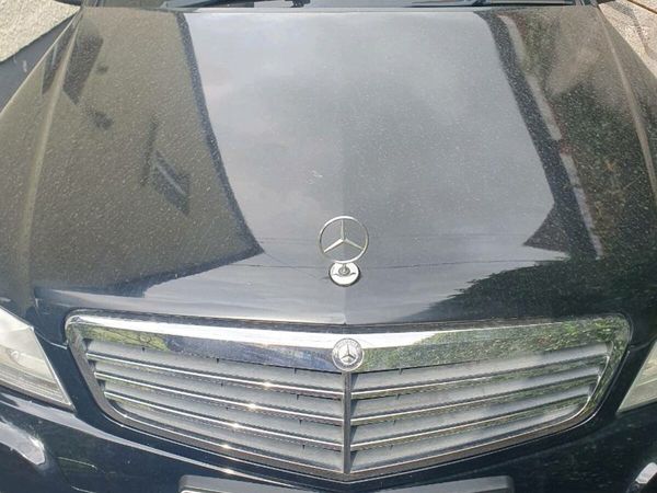 Mercedes-Benz C-Class Saloon, Diesel, 2011, Black