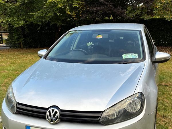 Volkswagen Golf Hatchback, Diesel, 2009, Silver