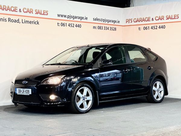 Ford Focus Hatchback, Petrol, 2008, Black