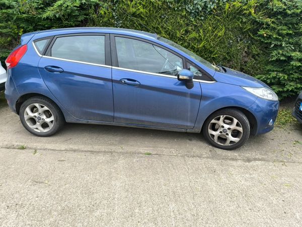 Ford Fiesta Hatchback, Diesel, 2010, Blue