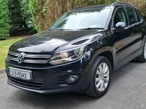 Volkswagen Tiguan SUV, Diesel, 2012, Black