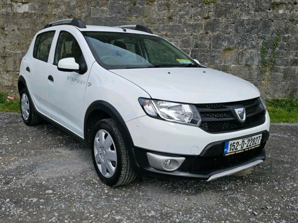 Dacia Sandero Stepway Hatchback, Diesel, 2015, White