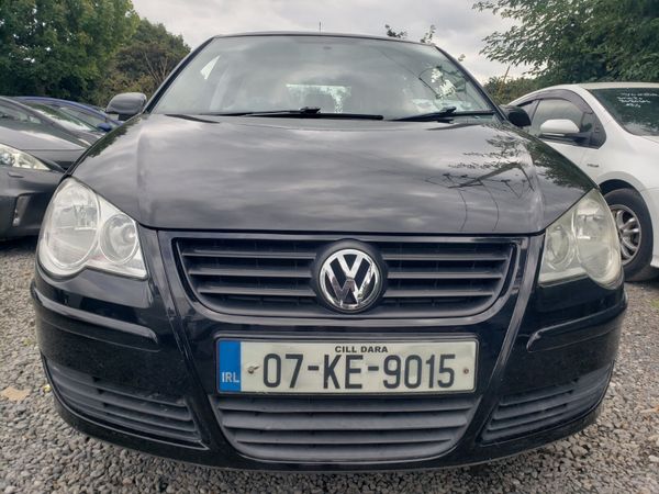 Volkswagen Polo Hatchback, Petrol, 2007, Black