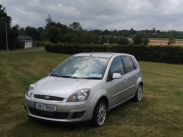 Ford Fiesta Hatchback, Petrol, 2008, Silver