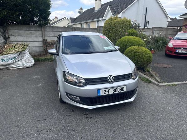 Volkswagen Polo Hatchback, Petrol, 2012, Silver