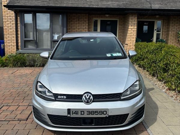 Volkswagen Golf Hatchback, Diesel, 2014, Silver