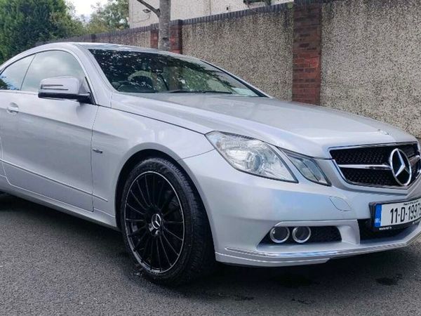 Mercedes-Benz E-Class Coupe, Diesel, 2011, Silver