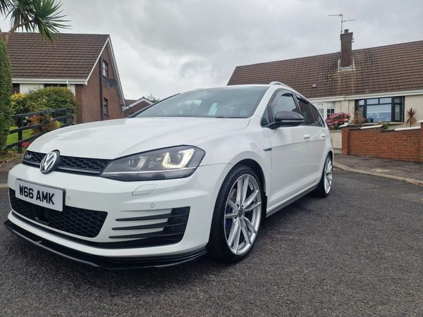Volkswagen Golf Estate, Diesel, 2016, White