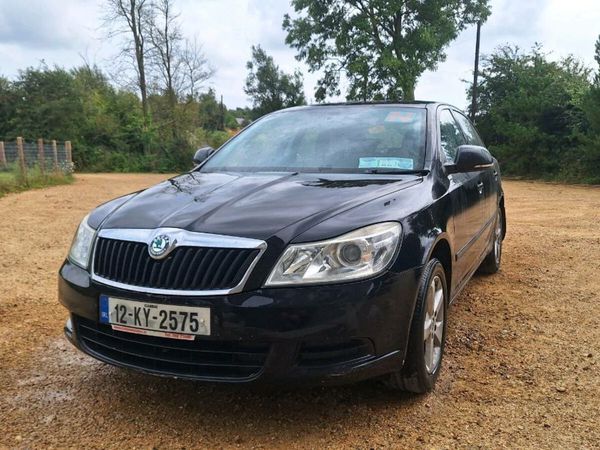 Skoda Octavia Hatchback, Diesel, 2012, Black