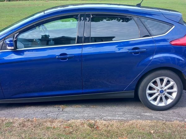 Ford Focus Hatchback, Diesel, 2016, Blue