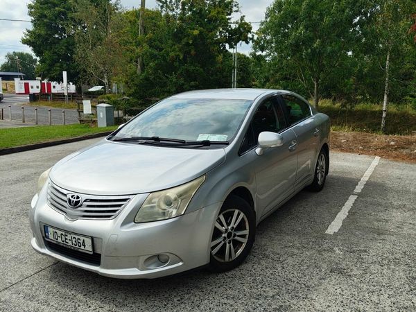 Toyota Avensis Saloon, Diesel, 2010, Silver