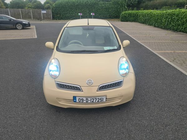 Nissan March Hatchback, Petrol, 2009, Yellow