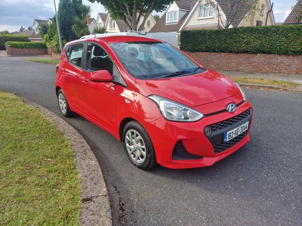 Hyundai i10 Hatchback, Petrol, 2018, Red