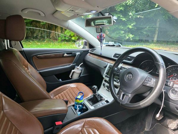 Volkswagen Passat Saloon, Diesel, 2014, Black
