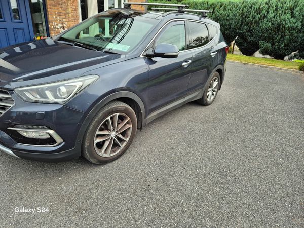 Hyundai Santa Fe SUV, Diesel, 2016, Blue