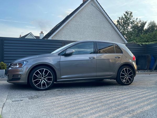 Volkswagen Golf Hatchback, Diesel, 2014, Grey