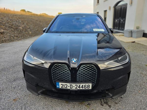 BMW iX Estate/Jeep, Electric, 2021, Grey