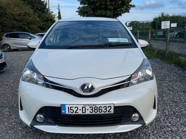 Toyota Vitz Hatchback, Petrol, 2015, White