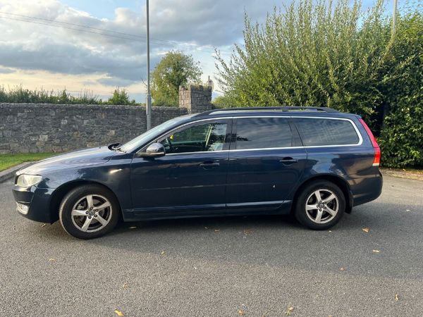 Volvo V70 Estate, Diesel, 2014, Blue