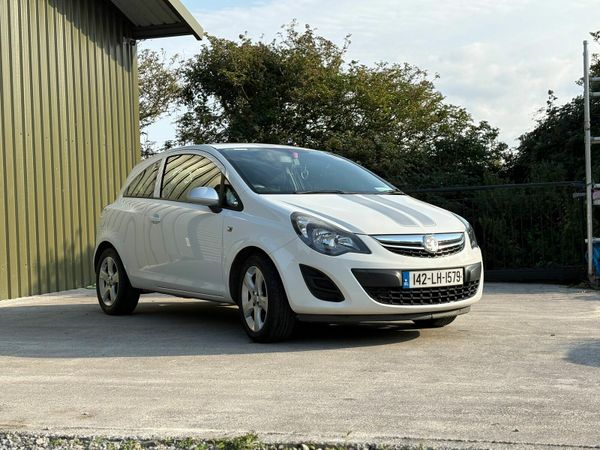 Vauxhall Corsa Hatchback, Petrol, 2014, White