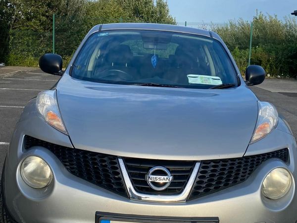 Nissan Juke SUV, Diesel, 2011, Silver
