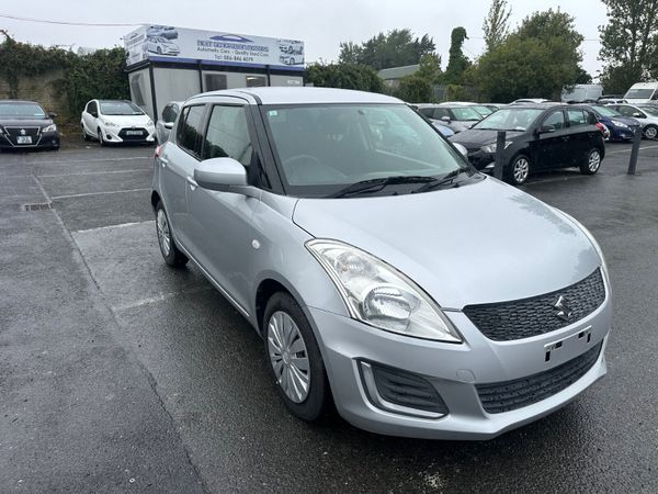 Suzuki Swift Hatchback, Petrol, 2015, Silver
