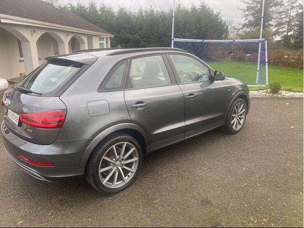 Audi Q3 SUV, Diesel, 2014, Grey
