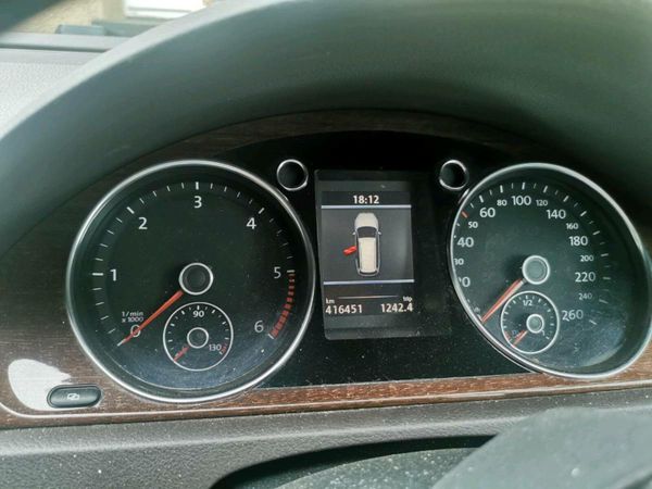 Volkswagen Passat Estate, Diesel, 2011, Silver