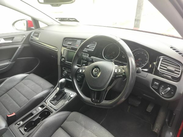 Volkswagen Golf Estate, Diesel, 2016, Red