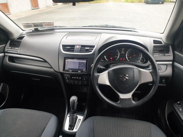 Suzuki Swift Hatchback, Petrol, 2014, Black