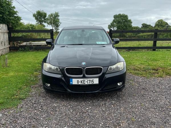 BMW 3-Series Saloon, Diesel, 2011, Black