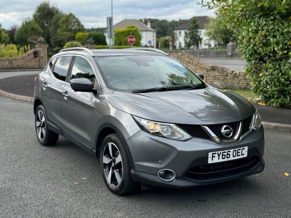 Nissan Qashqai SUV, Diesel, 2016, Grey