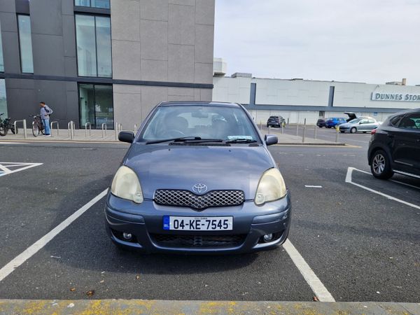 Toyota Yaris Hatchback, Petrol, 2004, Blue