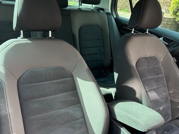 Volkswagen Golf Estate, Petrol, 2016, Silver