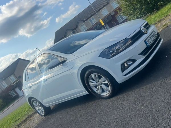 Volkswagen Polo Hatchback, Petrol, 2019, White