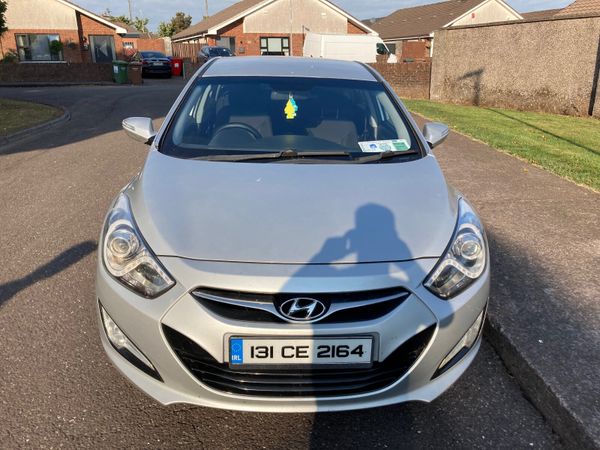 Hyundai i40 Saloon, Diesel, 2013, Silver