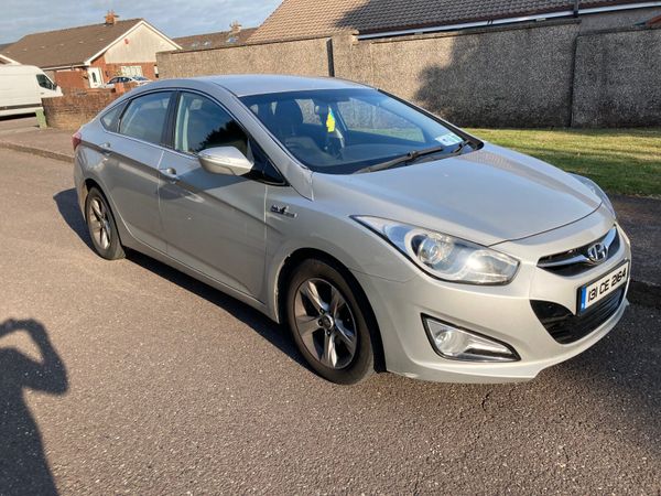 Hyundai i40 Saloon, Diesel, 2013, Silver