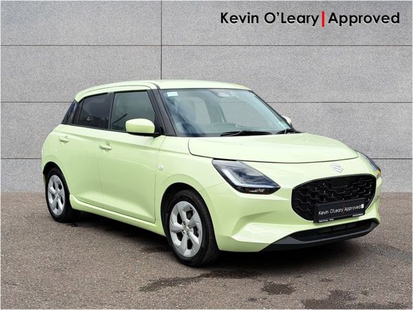 Suzuki Swift Hatchback, Petrol Hybrid, 2024, Yellow