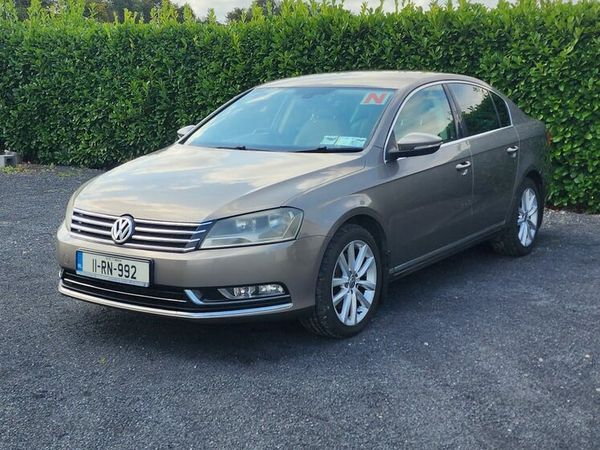 Volkswagen Passat Saloon, Diesel, 2011, Brown