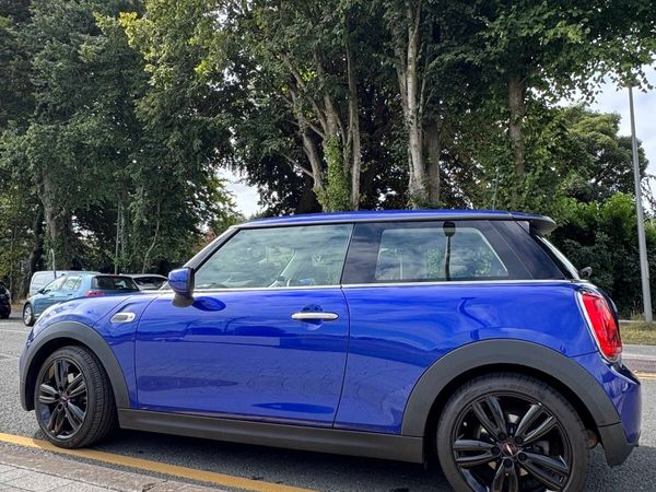 Mini One Hatchback, Petrol, 2020, Blue