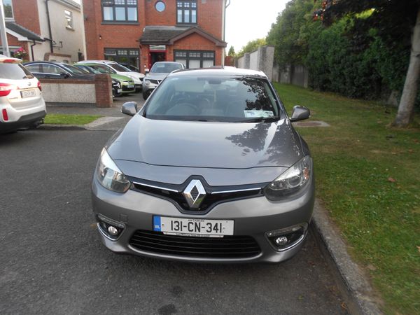 Renault Fluence Saloon, Diesel, 2013, Grey