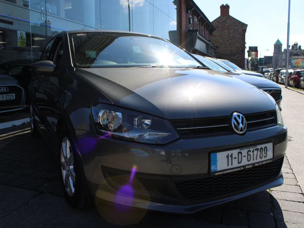 Volkswagen Polo Hatchback, Petrol, 2011, Grey