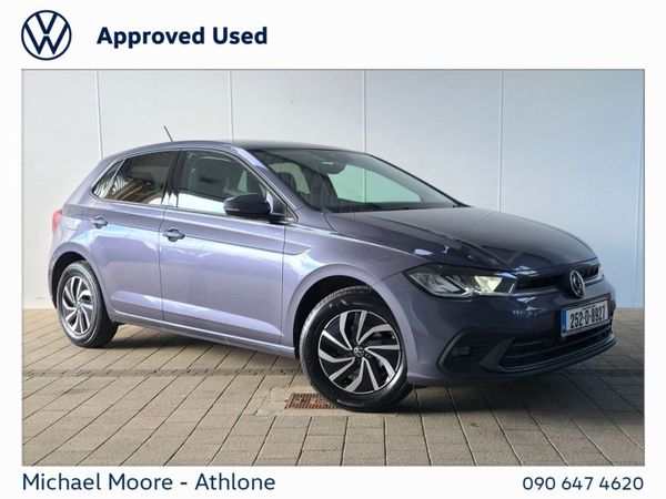 Volkswagen Polo Hatchback, Petrol, 2025, Grey